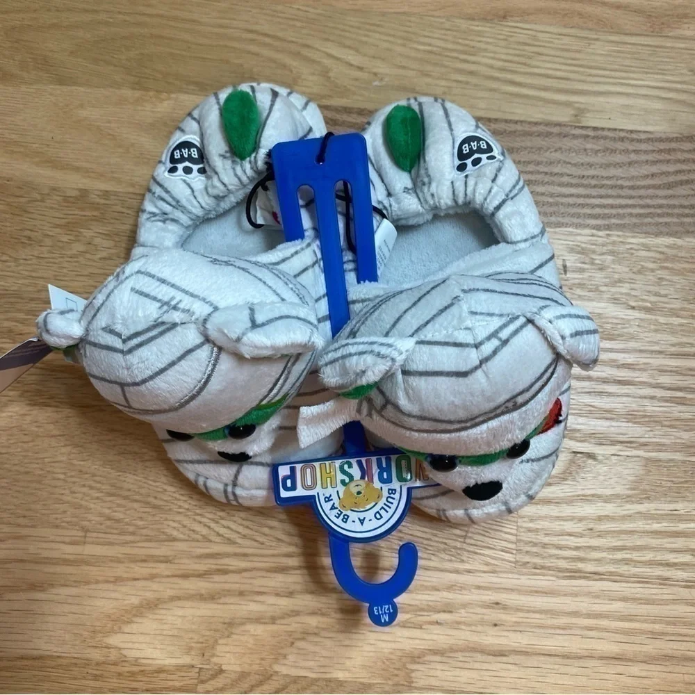 Build a Bear Mummy Slippers NWT 12-13 Kids White Green Halloween